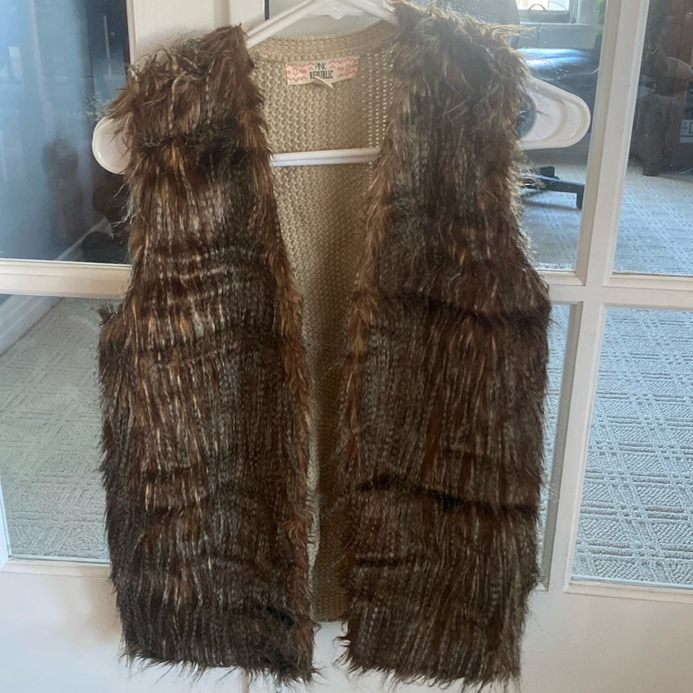 Fur sweater vest
